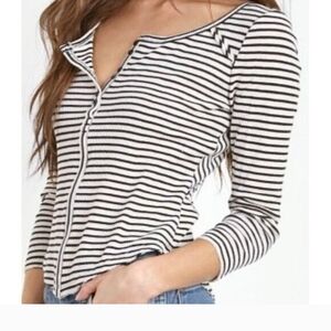 Free People We The Free Womens L Stars & Stripes Thermal Crop Henley‎